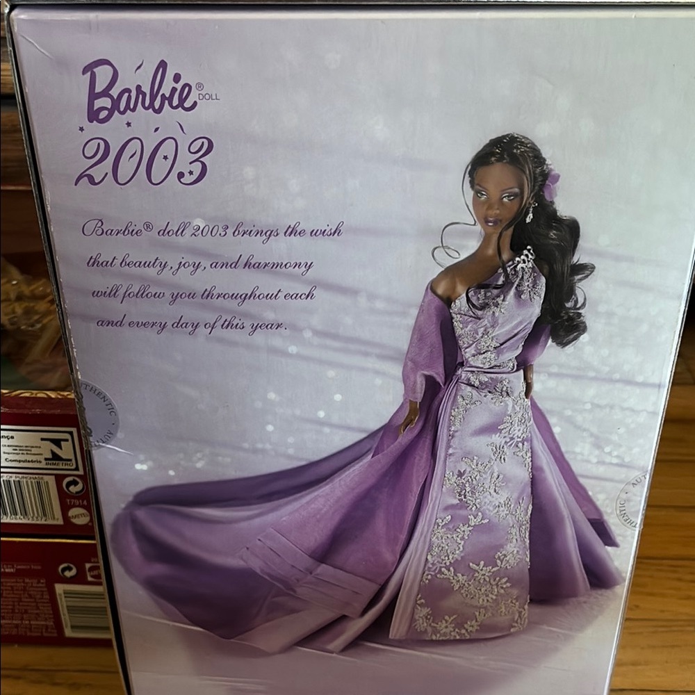 Barbie 2003 Collector Edition Doll - Purple Gown - Picture 4 of 9